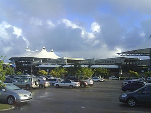 Archivo:Sir Grantley Adams Int Airport, Barbados-04