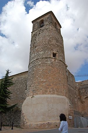 Archivo:Torre Castillo de Garcimuñoz
