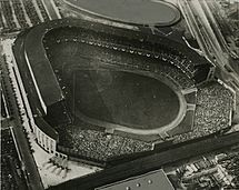 Archivo:Yankee Stadium Aerial View