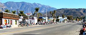 Archivo:Yucaipa Boulevard