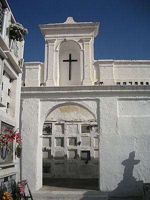 Archivo:Cementerio san antonio abad sanlucar de barrameda