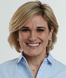 Archivo:Cynthia Viteri Jimenez (cropped) (cropped)