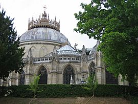 Dreux chapelle royale.jpg