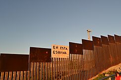 Archivo:Frontera Tijuana-San Diego