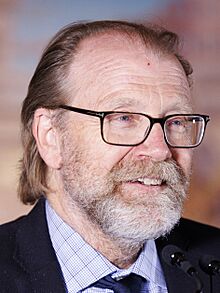 George Saunders in 2024 (cropped).jpg