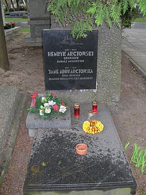 Archivo:Henryk Arctowski tomb
