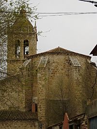 Archivo:Iglesia de San Martín de Tours de Aldeamayor de San Martín