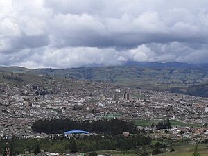 Archivo:Panorámica Centro Tunja