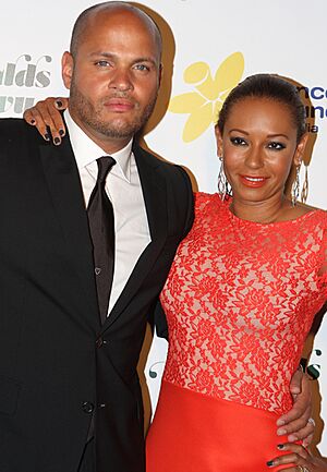 Archivo:Stephen Belafonte & Mel B 2012 (1)