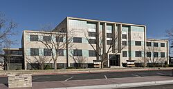The Gaines County Courthouse in Seminole, Texas LCCN2014631702.jpg