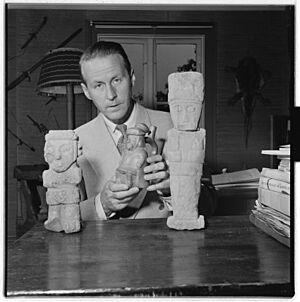 Archivo:Thor Heyerdahl - L0061 934Fo30141701190050