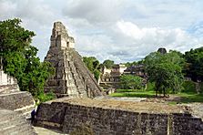 Archivo:Tikal Giaguaro
