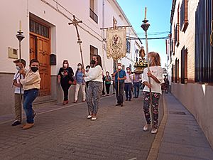 Archivo:Villaharta - procesión de San Rafael (2021)