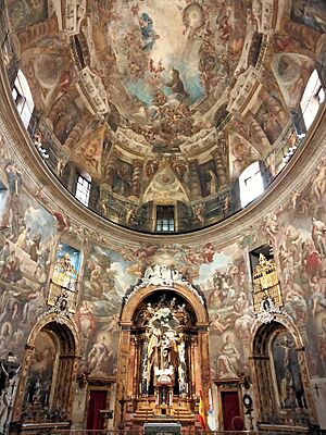 Archivo:148 San Antonio de los Alemanes (Madrid), cúpula i altar major