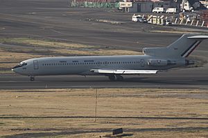 Archivo:3505 Boeing 727 Fuerza Aerea Mexicana (7630488286)