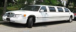 98-02 Lincoln Town Car limousine.jpg