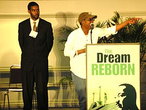 Archivo:Afeni Shakur with the ED of the Tupac Amaru Shakur Foundation (2389742607)