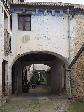 Caniás. Calle.jpg