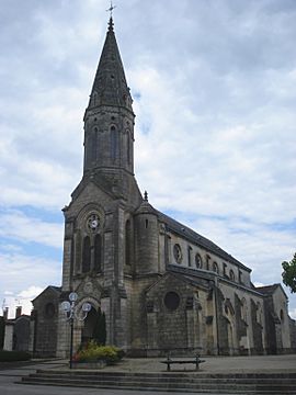 Captieux (Gironde Fr), l'église.JPG