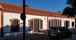 Archivo:Casa del Pueblo de El Llano del Beal (20220107 100102)