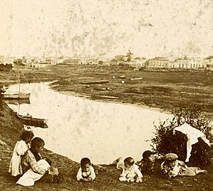 Archivo:Descansando en la orilla , Buenos Aires, C. 1902