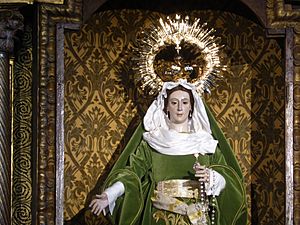 Archivo:Escultura de la Virgen de la Esperanza, Capilla de la Balesquida, Oviedo, Asturias, España