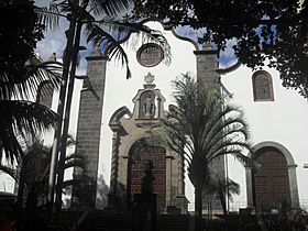 Fachada de la Iglesia de San Francisco, Santa Cruz de Tenerife.JPG