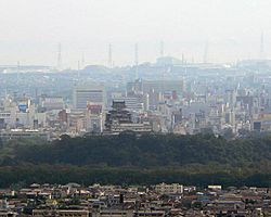 Archivo:Himeji Castle seen from north