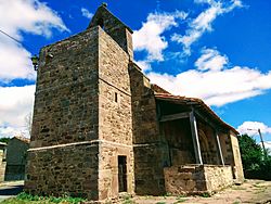 Archivo:Iglesia de San Martín de Hoyos