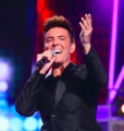 Juan Ricondo singing live on stage 2019