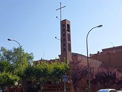 Madrid - Moratalaz, Iglesia de la Presentación de Nuestra Señora 1