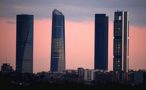 Archivo:Madrid Cuatro Torres Business Area-2