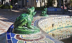 Archivo:Plaza de 25 de Julio, Santa Cruz de Tenerife, España, 2012-12-15, DD 08