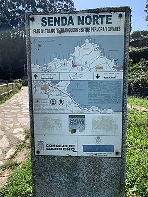 Archivo:Sign on E9 GR204 Perlora