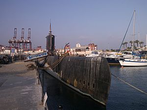 Archivo:Submarinoabtao callao