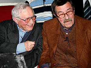 Archivo:Tadeusz Różewicz and Günter Grass