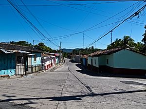 Archivo:Tecoluca El Salvador 2011