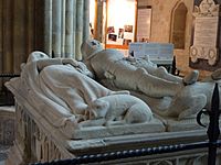 Archivo:The Arundel Tomb at Chichester Cathedral (3)