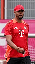 Archivo:Vincent Kompany Bayern Munich