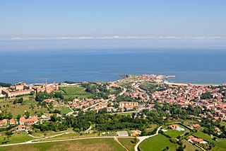 Vista aerea Comillas.jpg