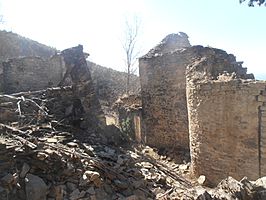 Bergosa Pueblo abandonado HU España 3.jpg