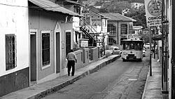 Calle del Hatillo - Edo. Miranda.JPG