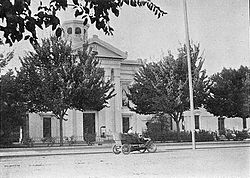 Colusa Cty Courthouse 1908.jpg