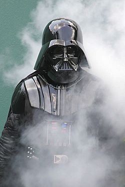 Archivo:Darth Vader - 2007 Disney Weekends