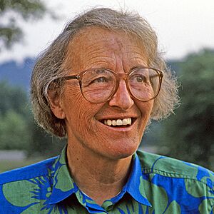 Elisabeth Kubler-Ross Portrait, 1987.jpg