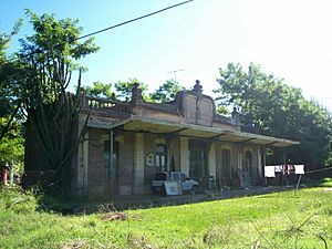 Archivo:Estación Canning del Ferrocarril Compañía General de Buenos Aires.