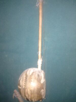 Archivo:Guitar (molo)
