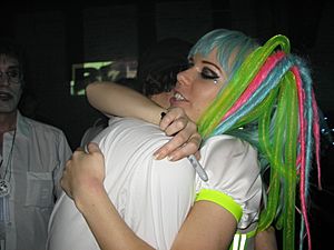 Archivo:Kerli performing at the 2011 South by Southwest 2