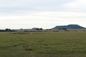 Archivo:Rincon de tres cerros