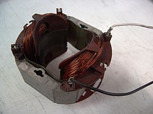Archivo:Stator eines Universalmotor